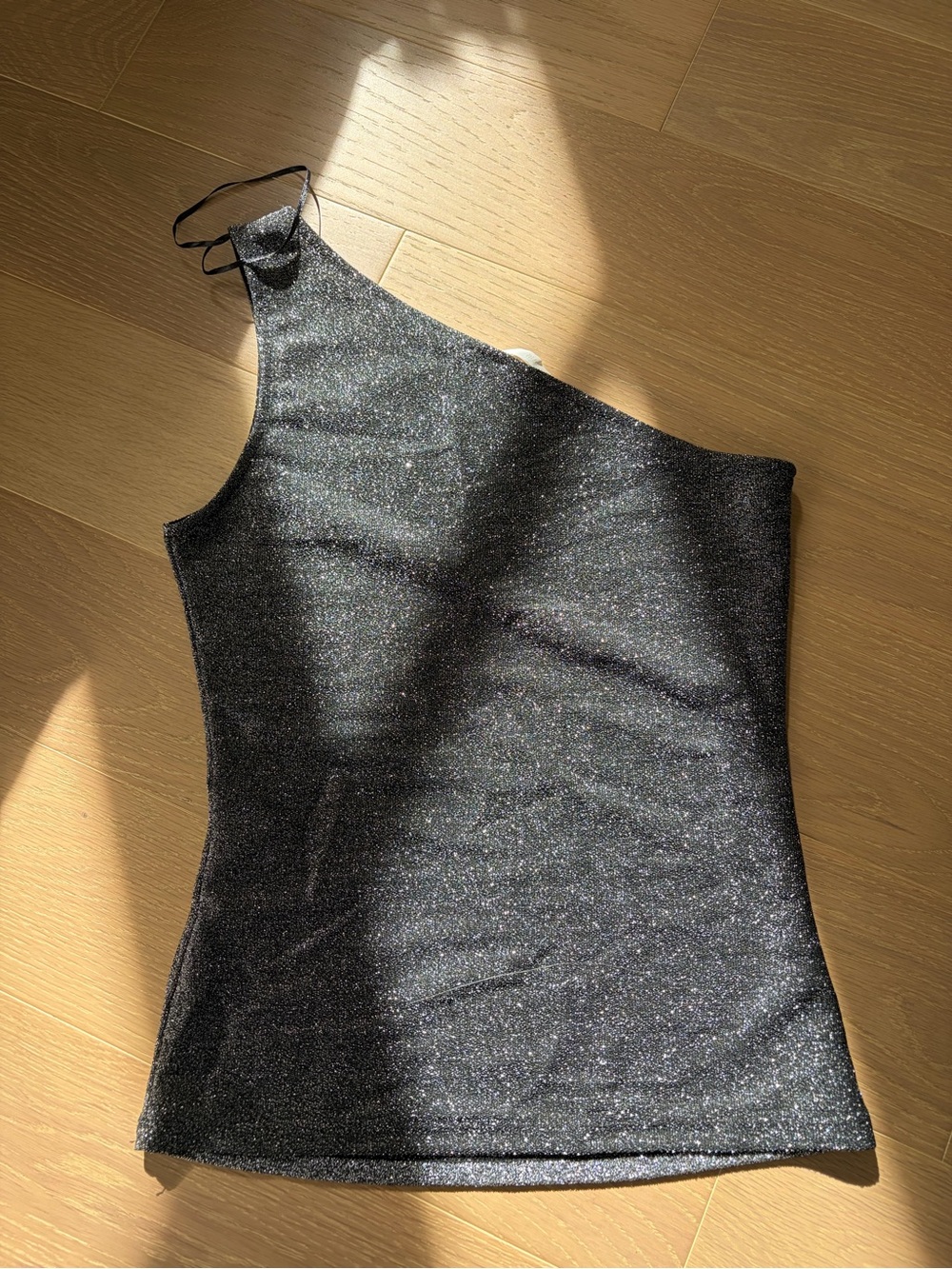One-Shoulder Sparkle Black Party top